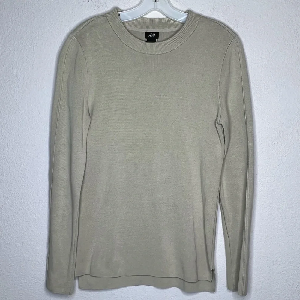 H&M Sweater - Picture 5 of 7